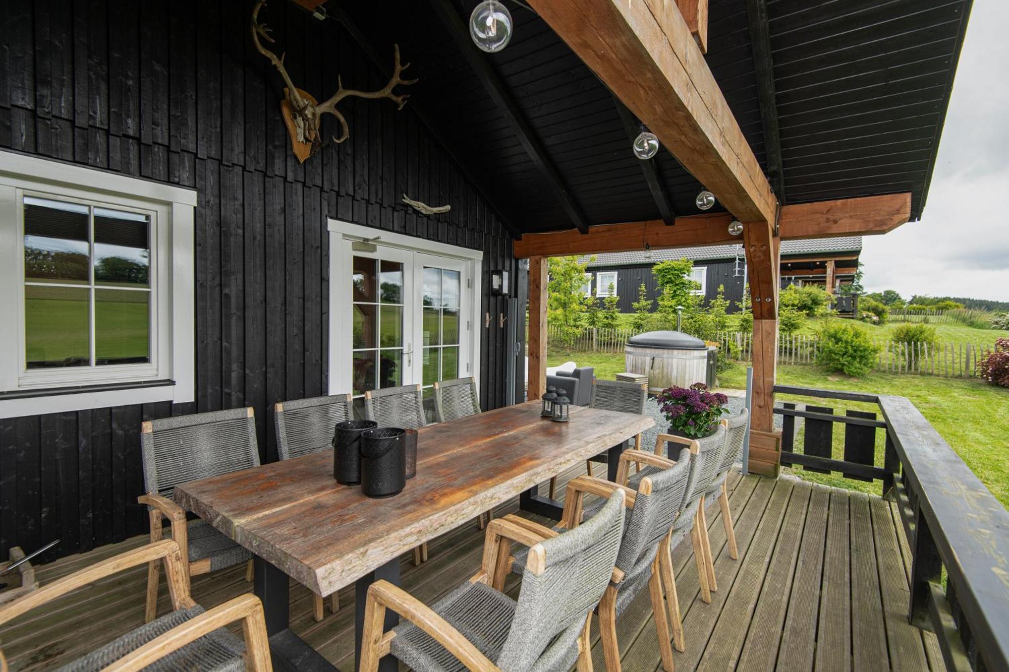 Kustelberg Lodges Medebach Exterior foto